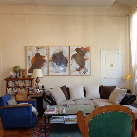 Chez Marie Bed & Breakfast Parijs